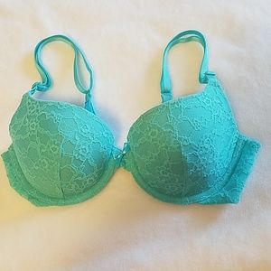 Victoria's Secret Turquoise Lace Bra